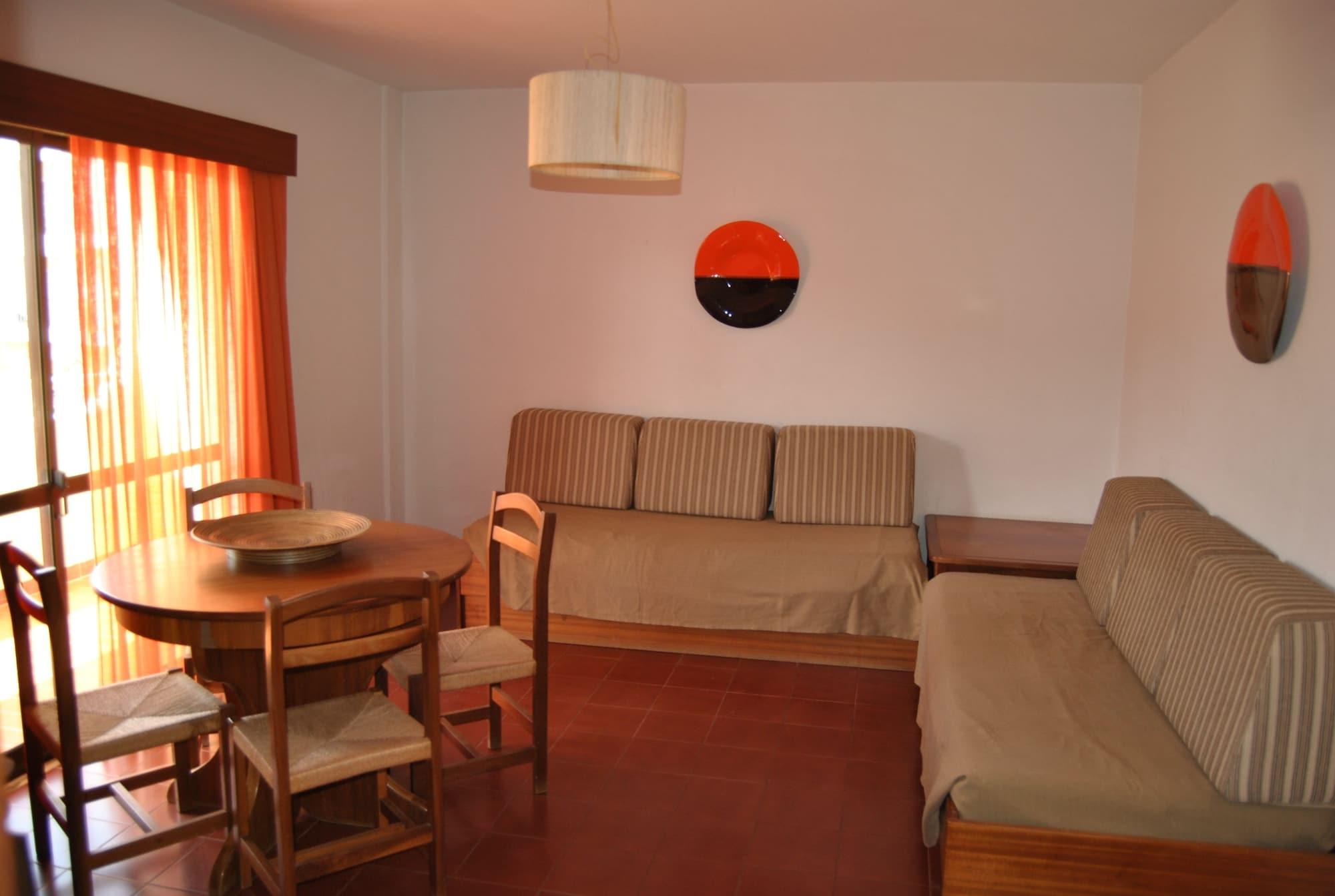 Apartamentos Olhos Do Mar Albufeira Extérieur photo