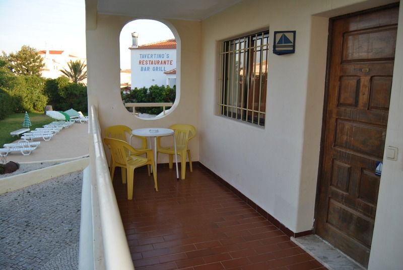 Apartamentos Olhos Do Mar Albufeira Extérieur photo