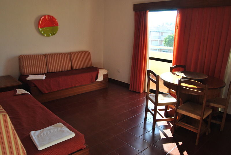 Apartamentos Olhos Do Mar Albufeira Extérieur photo