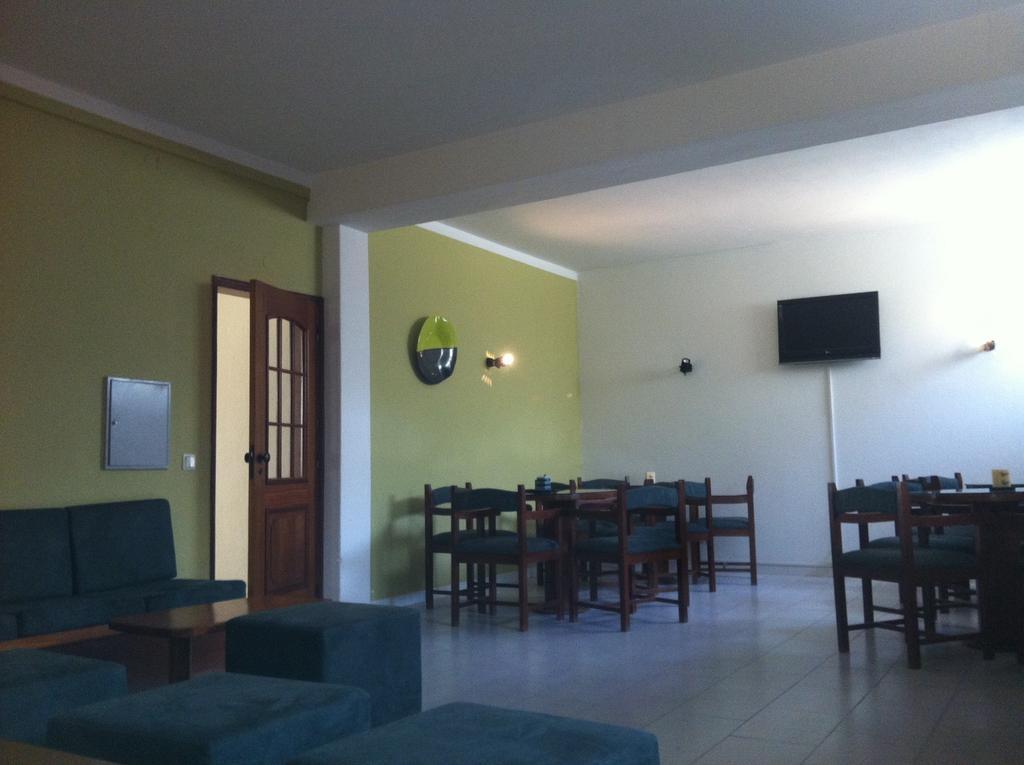 Apartamentos Olhos Do Mar Albufeira Extérieur photo